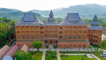 Description of image 2